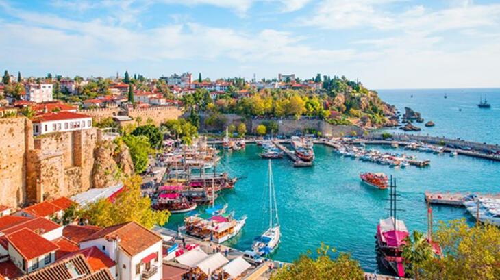 Kurban Bayramı tatilinde en çok uçak bileti alınan şehir Antalya oldu